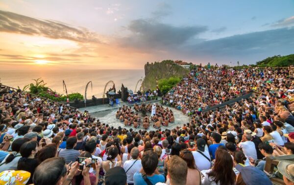 Pesona 11 Tempat Wisata di Bali yang Sudah Buka Kembali Artikel ini telah tayang di Kompas.com dengan judul "Pesona 11 Tempat Wisata di Bali yang Sudah Buka Kembali